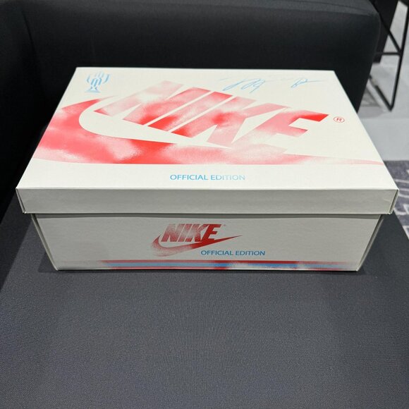 Jordan 1 Retro Low OG Trophy Room Rookie Card Away-FN0432-100-Men 10 - Picture 7 of 11